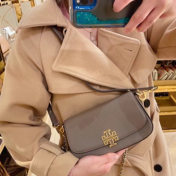 🔥NeW! Tory Burch Britten Convertible Crossbody - Picture 5 of 17